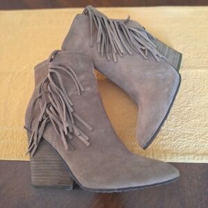 Isola Festival Fringed Suede Leather Ankle Heeled Boots Taupe Brown 6